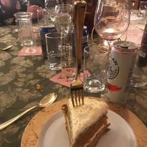 Meet your Posher, Julie